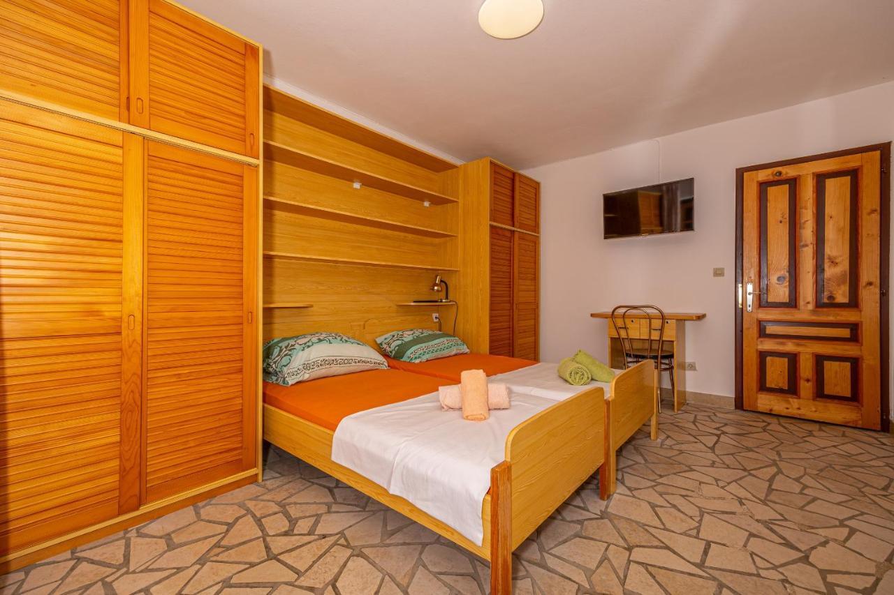 Apartments Francoise تْسْغيكفانِتْسا المظهر الخارجي الصورة