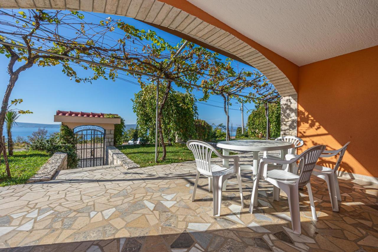 Apartments Francoise تْسْغيكفانِتْسا المظهر الخارجي الصورة