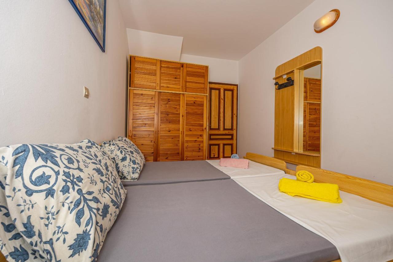 Apartments Francoise تْسْغيكفانِتْسا المظهر الخارجي الصورة
