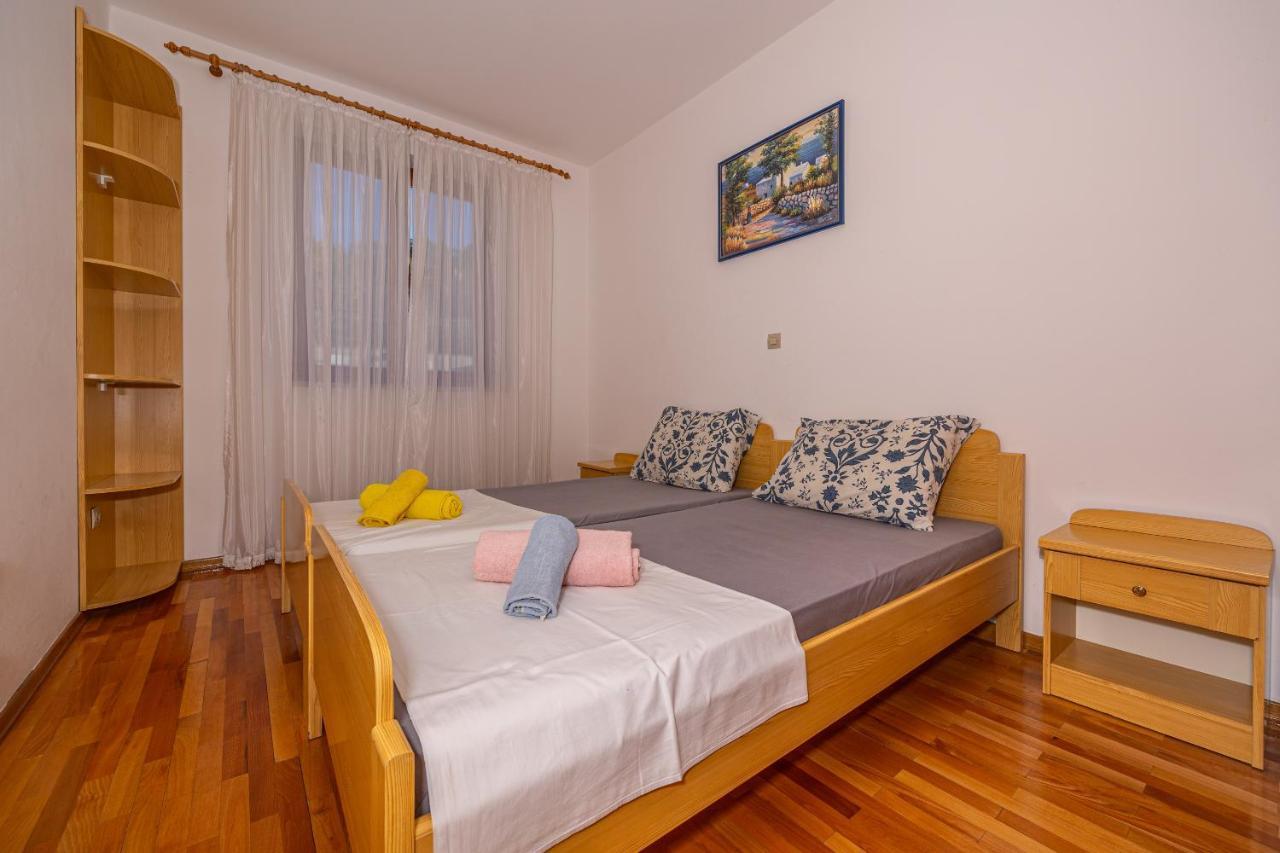 Apartments Francoise تْسْغيكفانِتْسا المظهر الخارجي الصورة