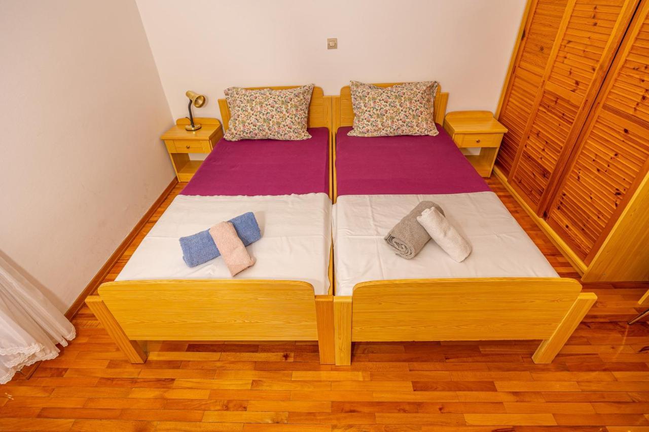 Apartments Francoise تْسْغيكفانِتْسا المظهر الخارجي الصورة